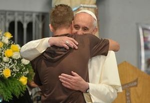 Tomaz Silva / http://upload.wikimedia.org/wikipedia/commons/thumb/c/cb/Pope_Francis_hugs_a_man_in_his_visit_to_a_rehab_hospital.jpg/320px-Pope_Francis_hugs_a_man_in_his_visit_to_a_rehab_hospital.jpg